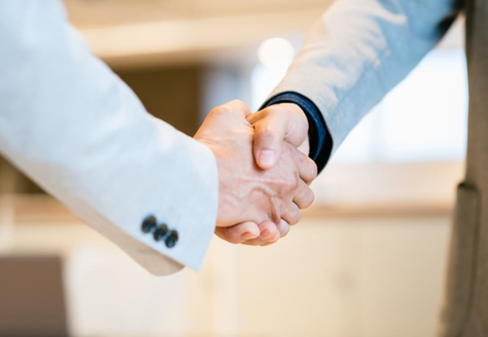 積み重ねてきた信頼と実績を礎に、私たちは常にその先にある「新しい価値」を創造します。